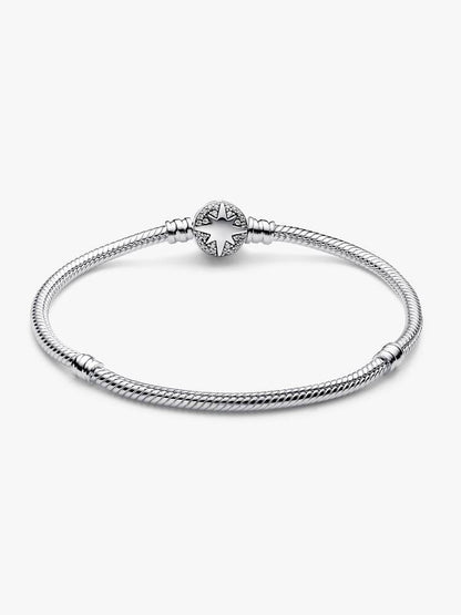North Star Clasp Snake Chain Bracelet